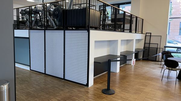 Boutique hotel lobby fit-out