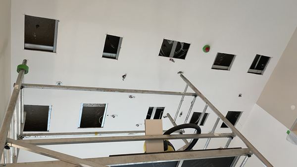 Boutique hotel lobby fit-out